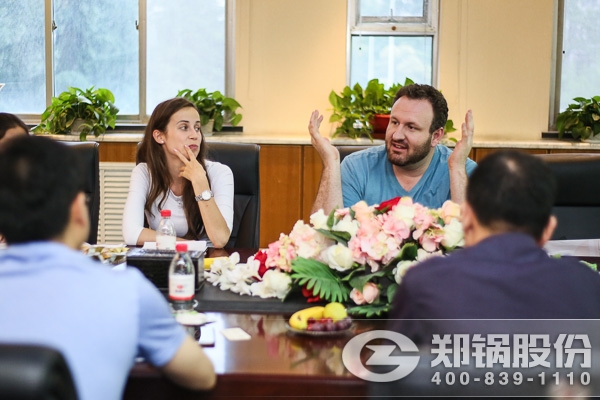 客户实地考察易彩堂官网股份