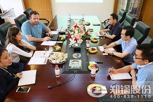 美国客户考察易彩堂官网股份